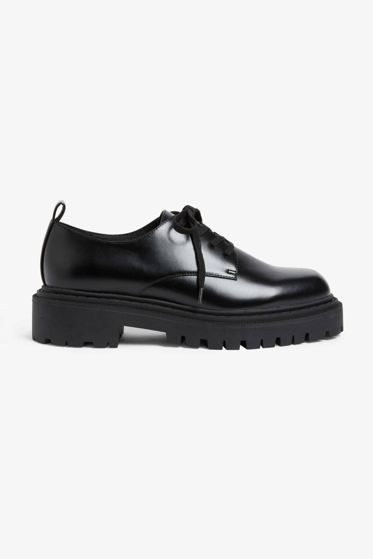 

Полуботинки женские Monki 1004956 черные 37 EU (доставка из-за рубежа), Черный, 1004956