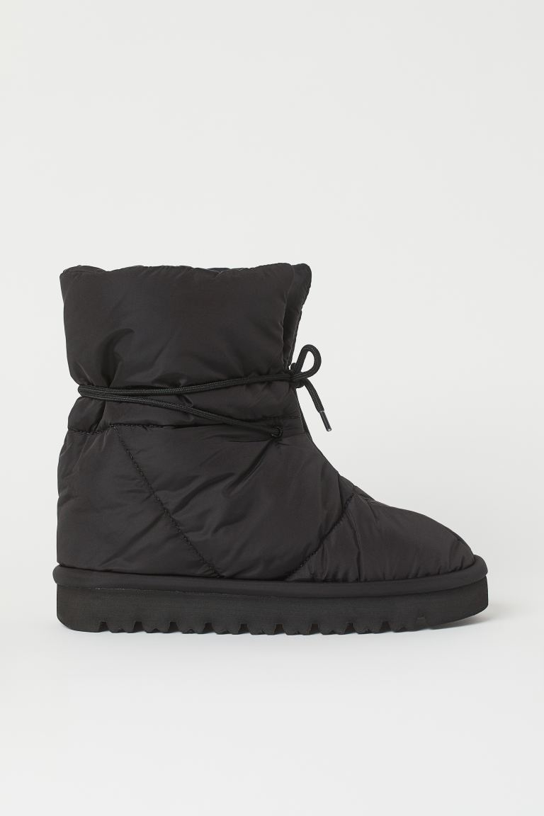 

Дутики женские H&M 1004375 черные 36 EU (доставка из-за рубежа), 1004375