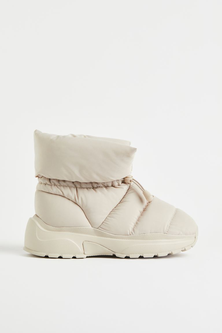 

Дутики женские H&M 0990349 бежевые 35 RU (доставка из-за рубежа), 0990349