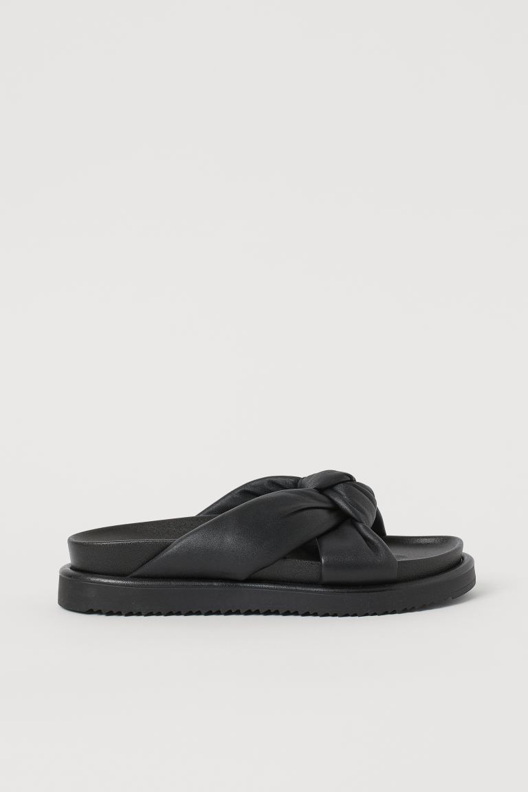 

Сабо женские H&M 0950796 черные 36 EU (доставка из-за рубежа), Черный, 0950796