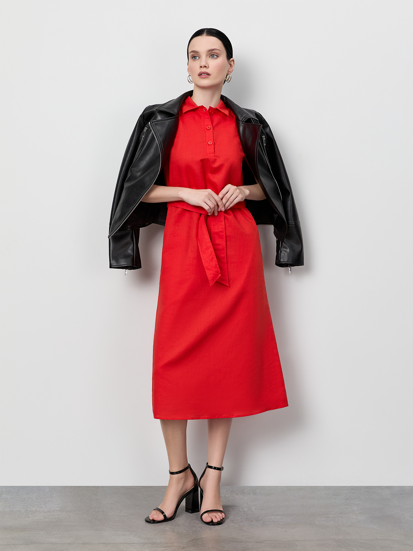 

Платье женское Just Clothes 000000538 красное 40 RU, Красный, 000000538