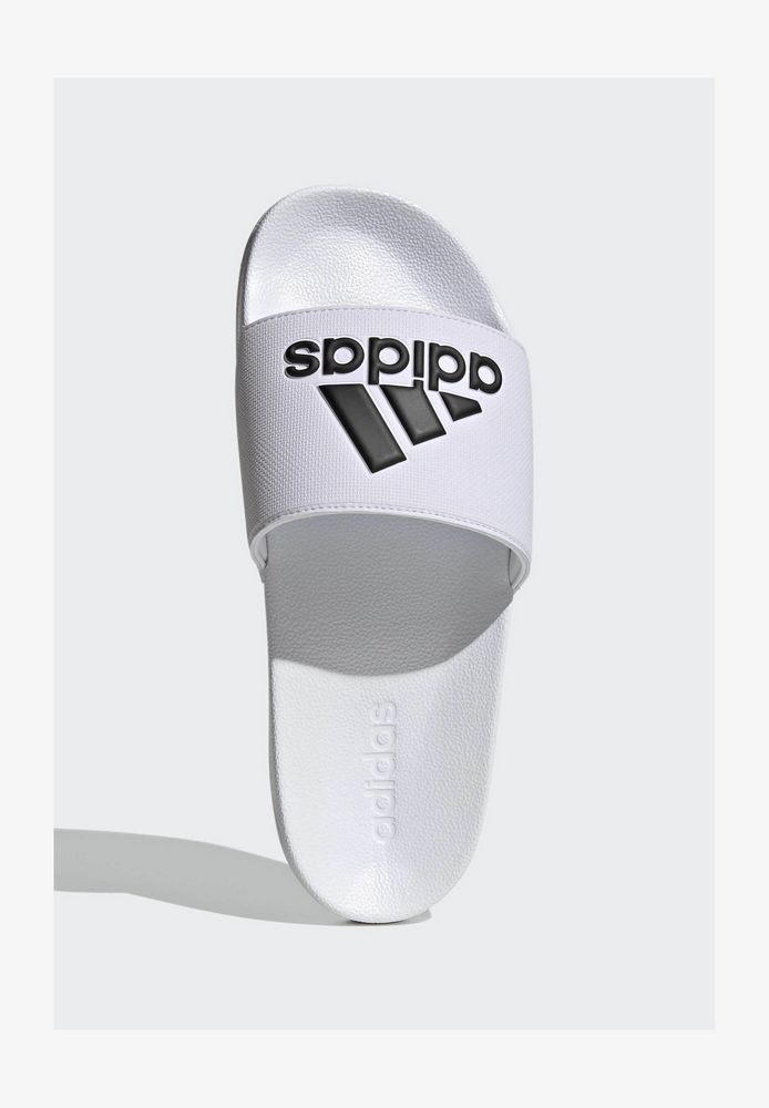 

Сланцы унисекс Adidas Performance AD544B01N белые 40 2/3 EU, Белый, AD544B01N