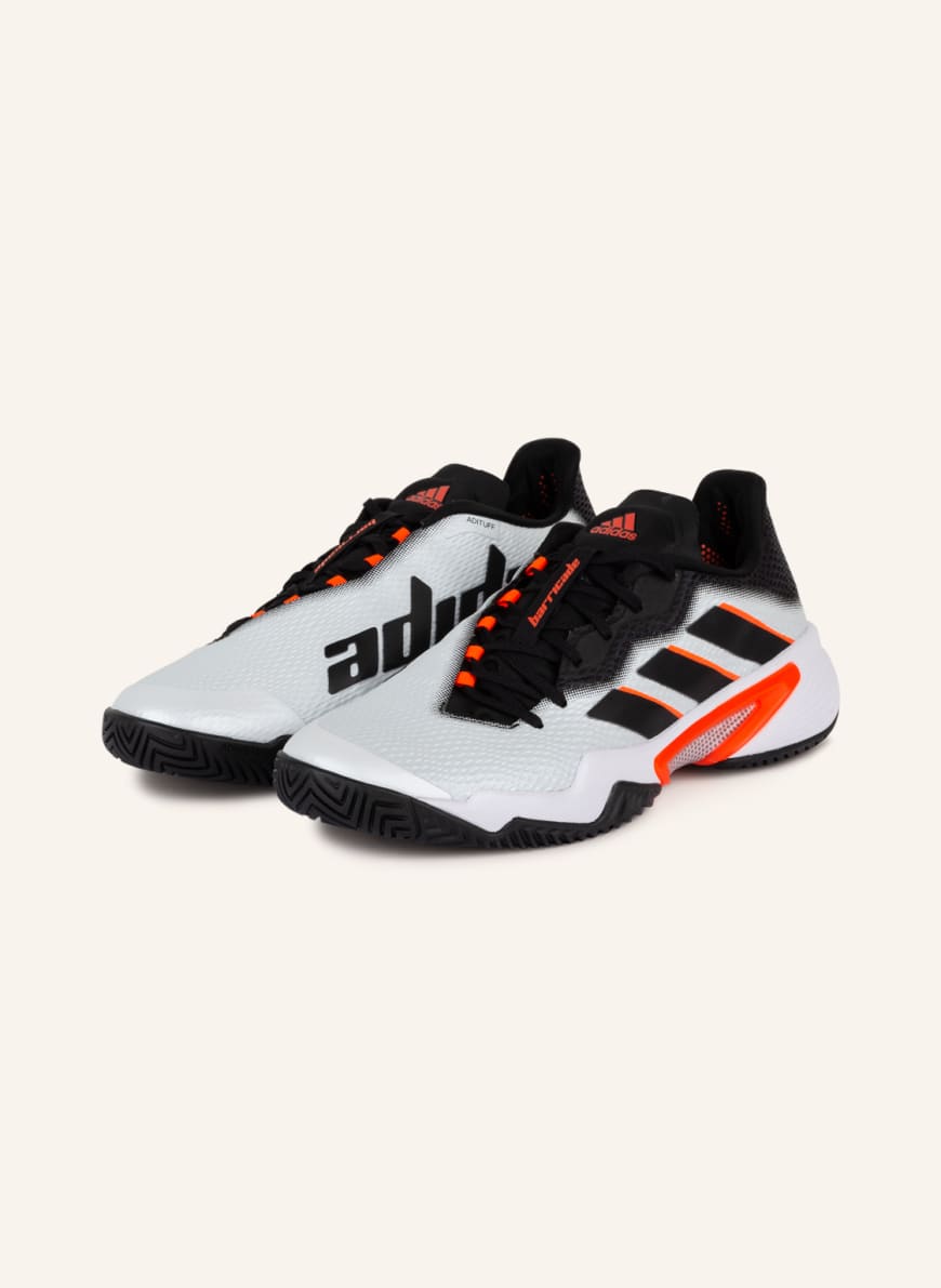 

Кроссовки мужские Adidas 1001263693 белые 42 RU (доставка из-за рубежа), 1001263693