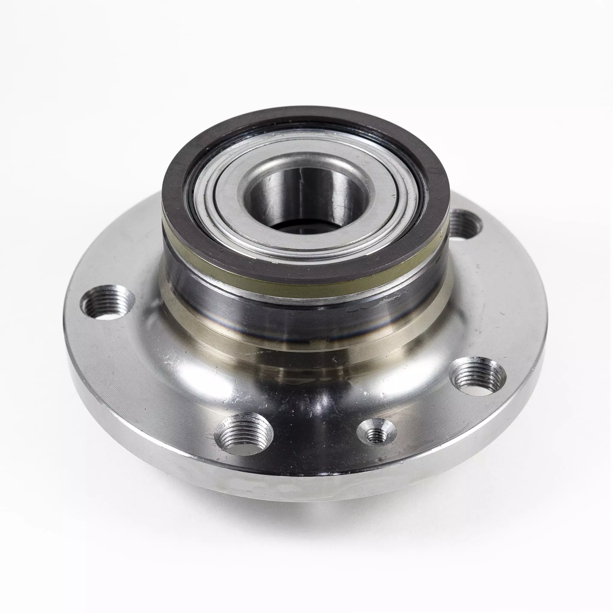 

Ступица задняя для VW Passat, Golf 5, 6, Skoda Octavia A5, с подшипником, B-RING BK1075