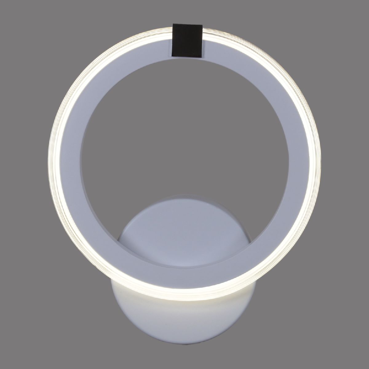 

Настенный светильник Reluce 06319-3.2-01 WH+CR