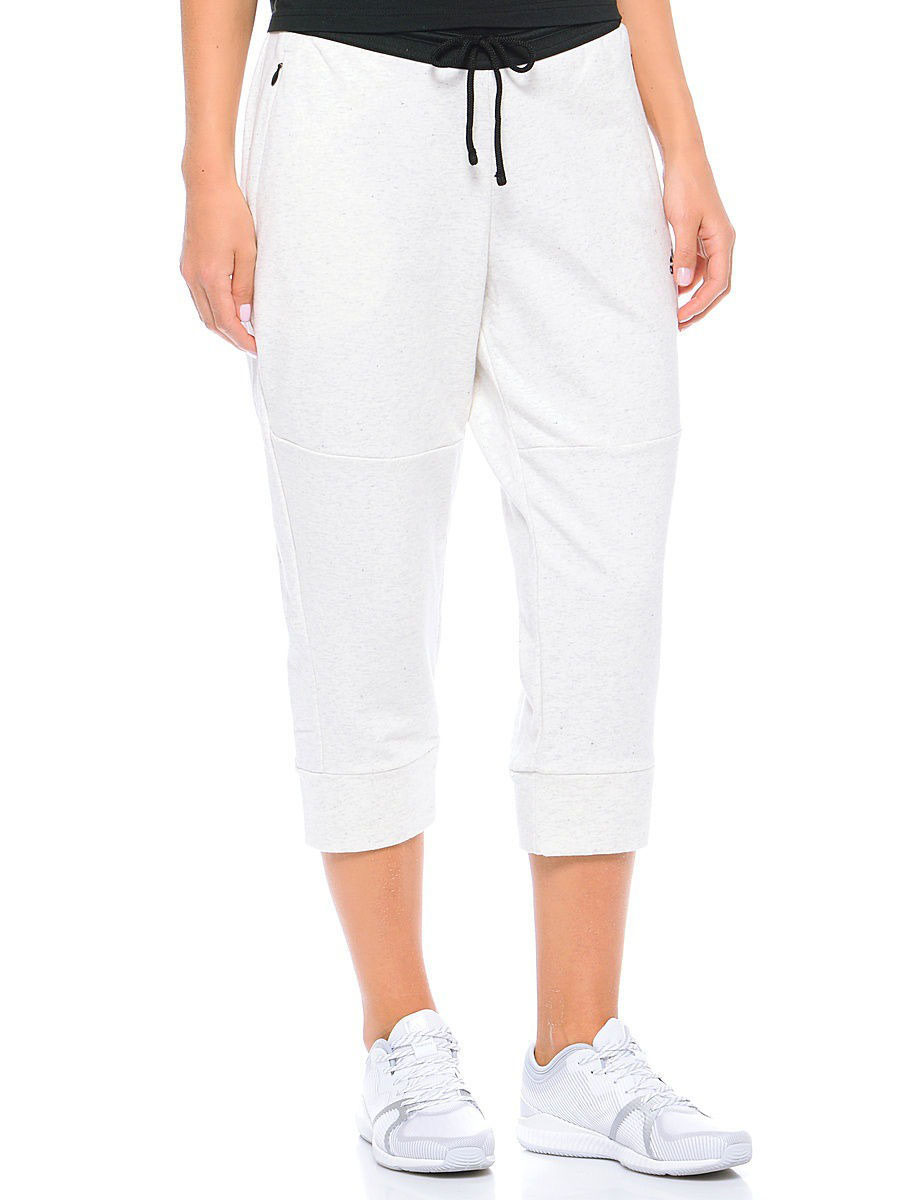 

Спортивные брюки женские Adidas AZ9524 белые S, AZ9524