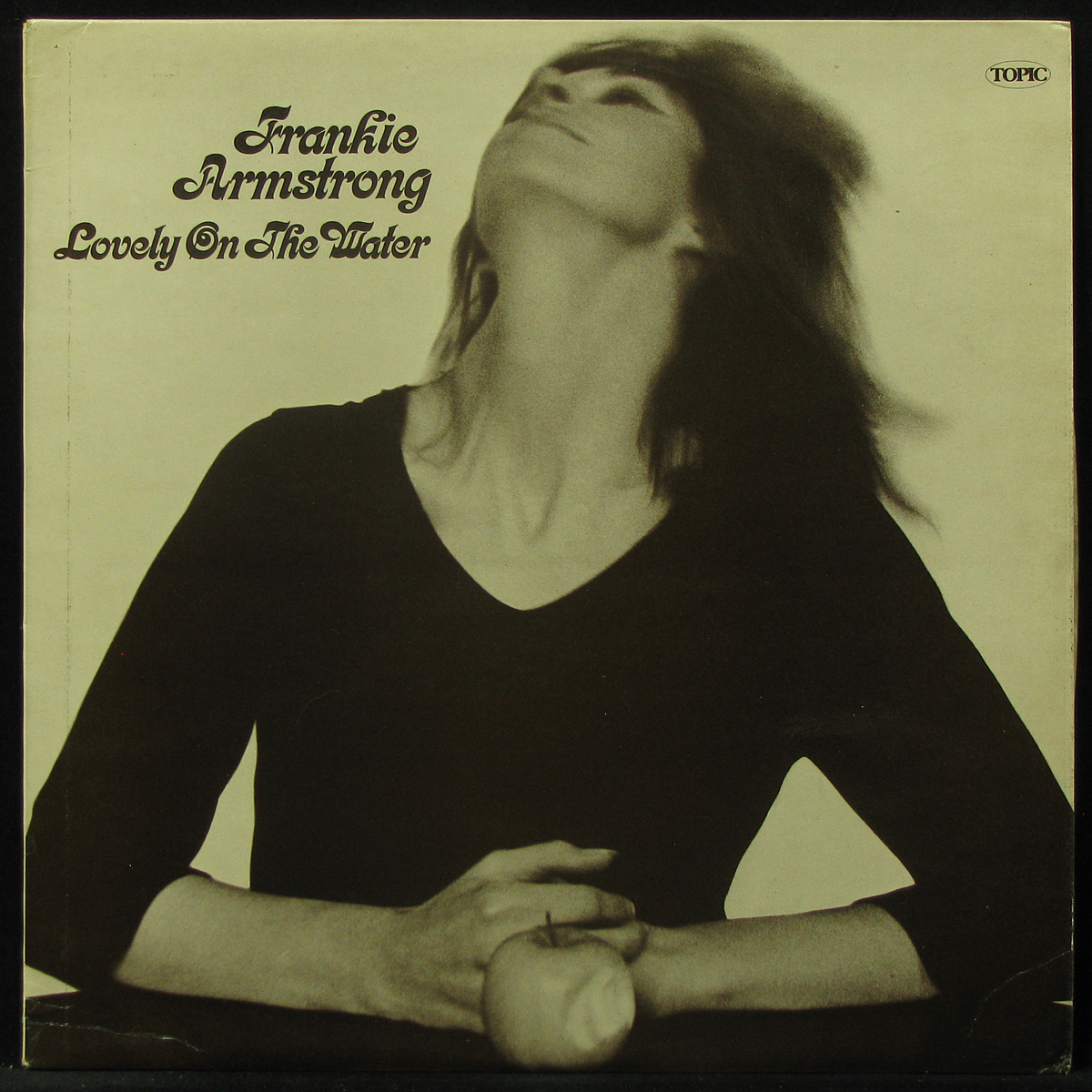 

Frankie Armstrong - Lovely On The Water (LP)