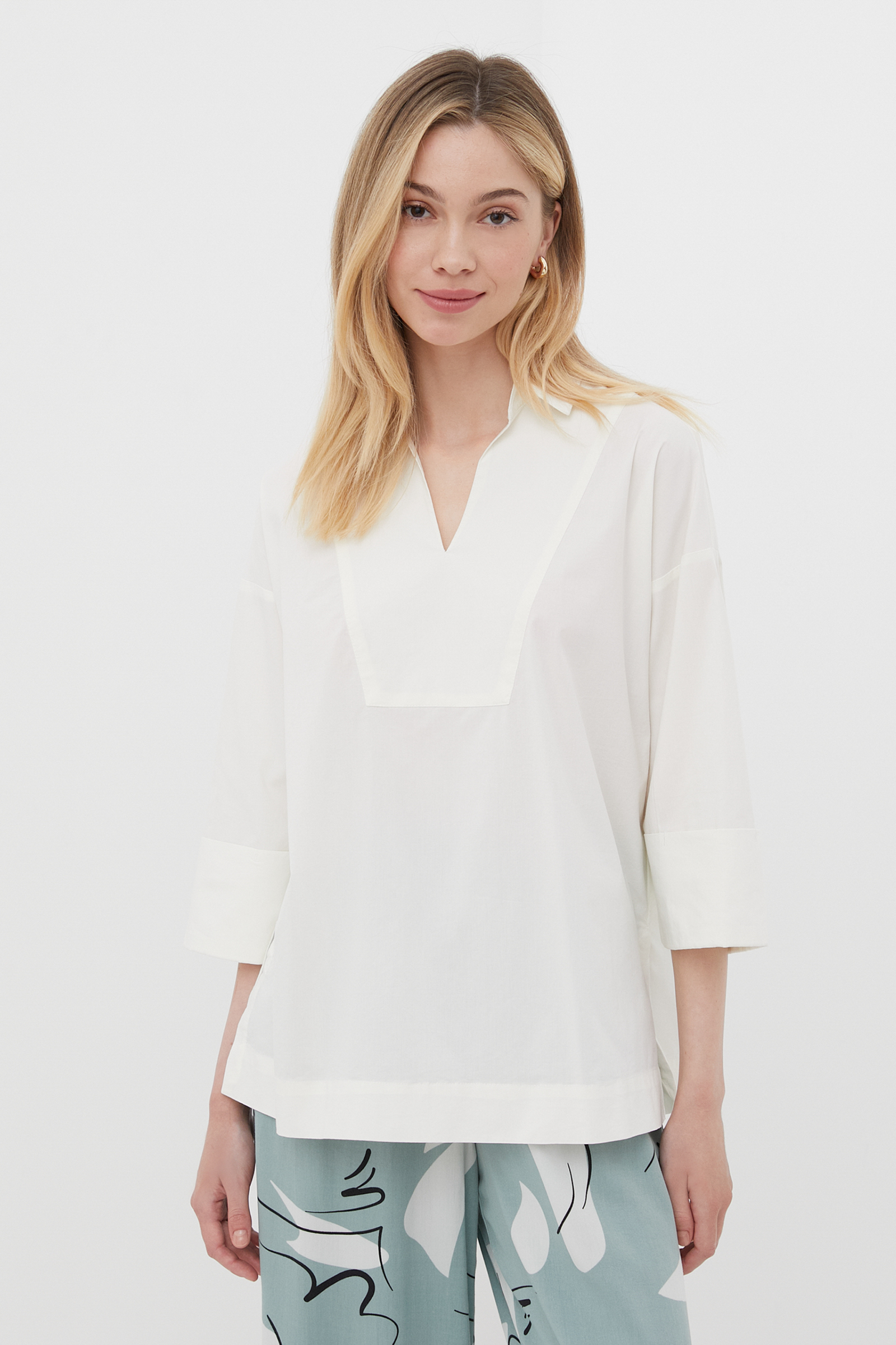 

Рубашка женская Finn Flare FSC13018 белая 2XL, FSC13018