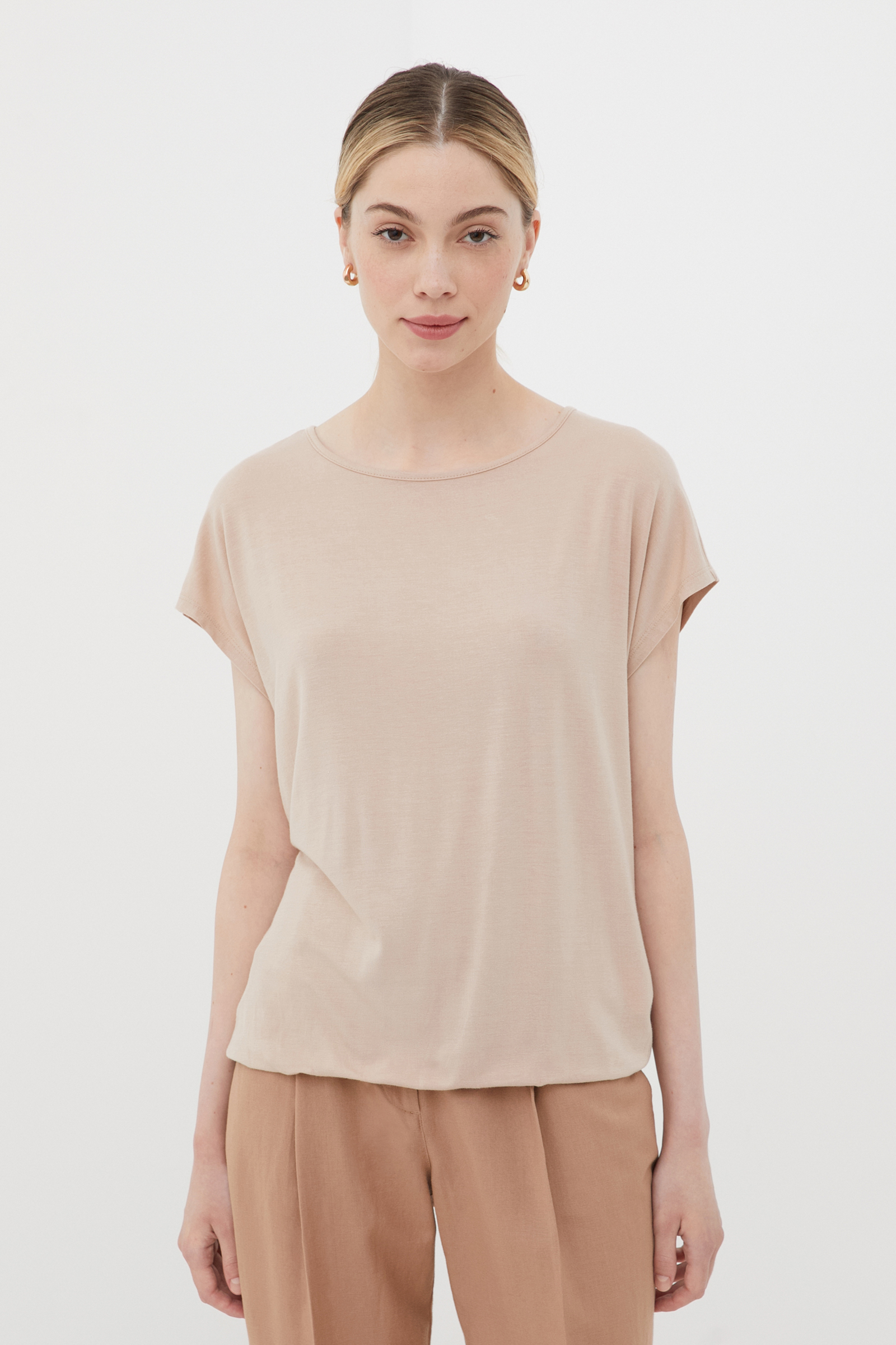 

Блуза женская Finn Flare BAS-10051 бежевая 3XL, BAS-10051