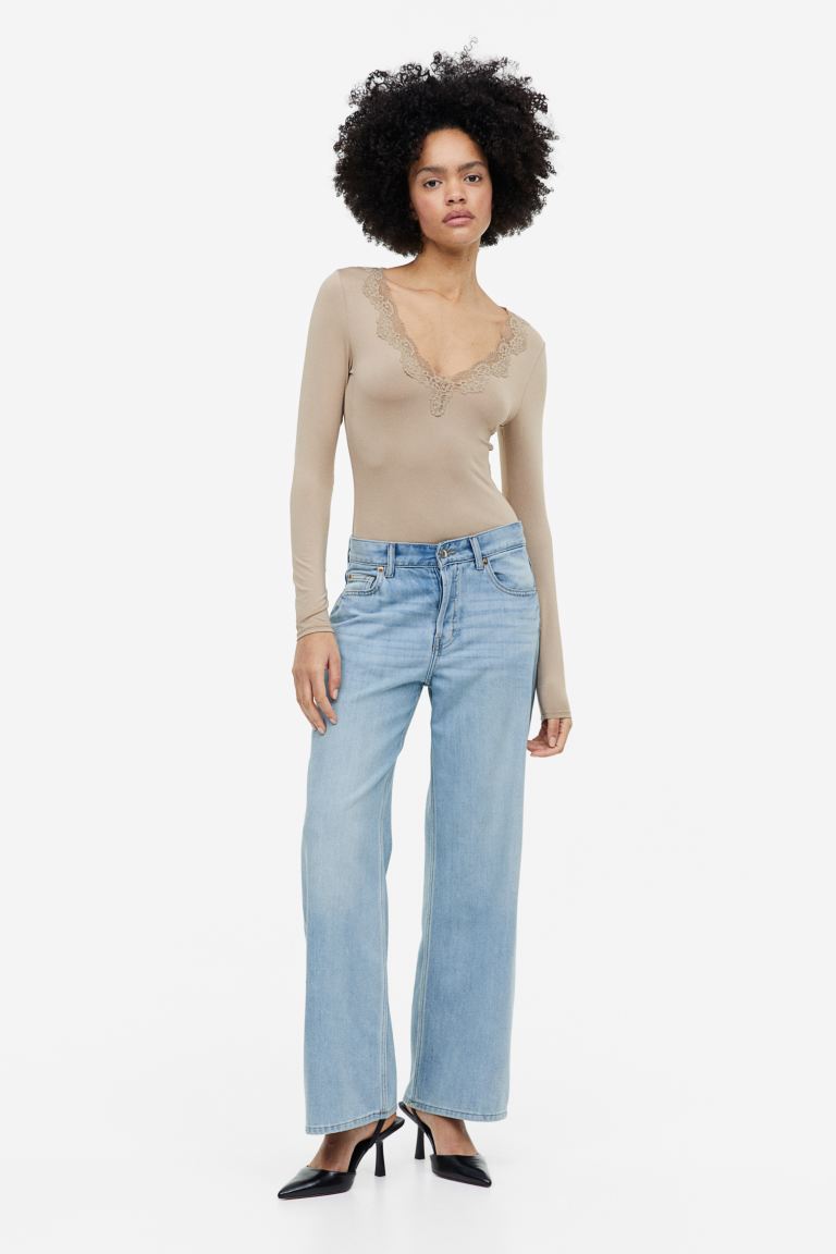 

Джинсы женские H&M 1136132002 синие 34 (доставка из-за рубежа), 1136132002
