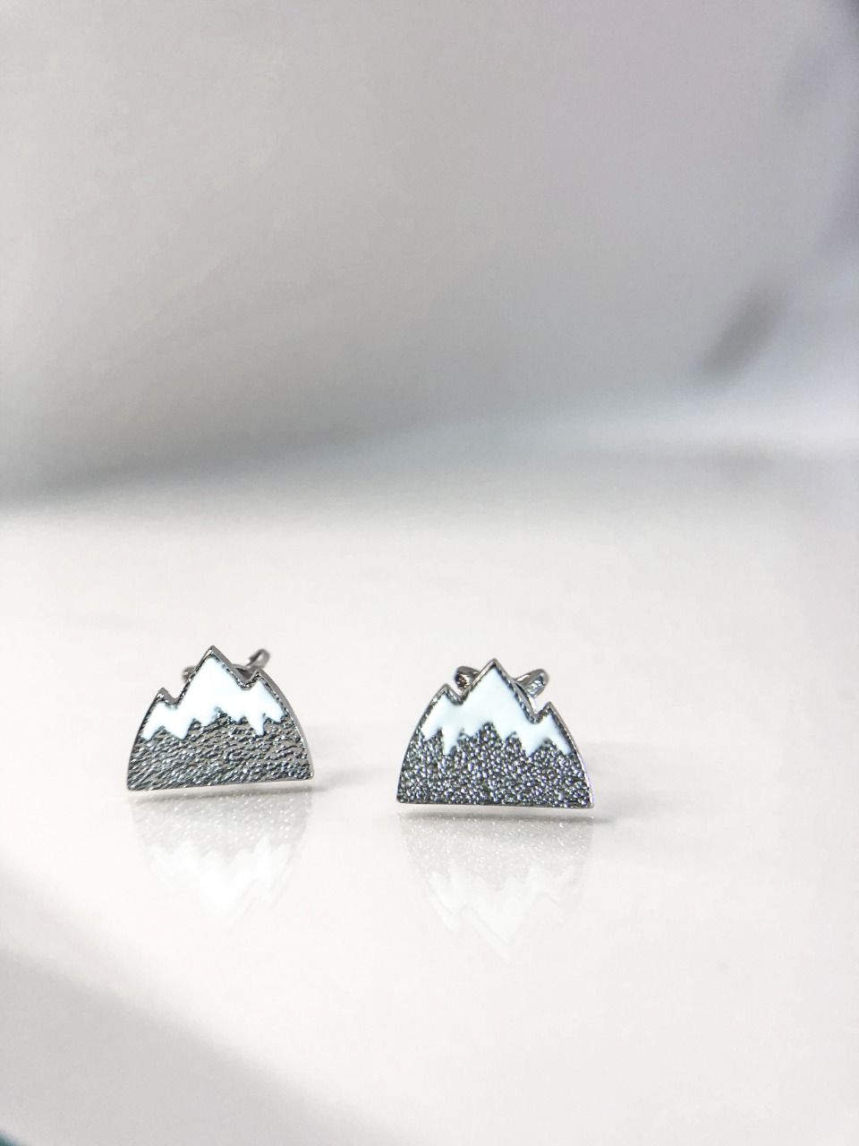

Серьги из серебра Mood&Spur MS Jewellery Горы, эмаль, Горы