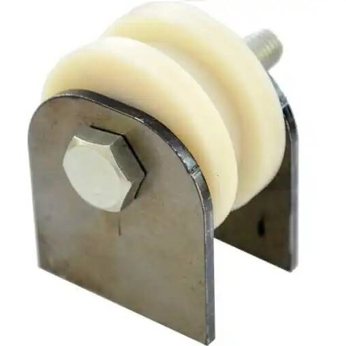 Ролик 23 Болта Крепёж 22165 на пластинах капролон d40мм под трубу 10х10 2шт.