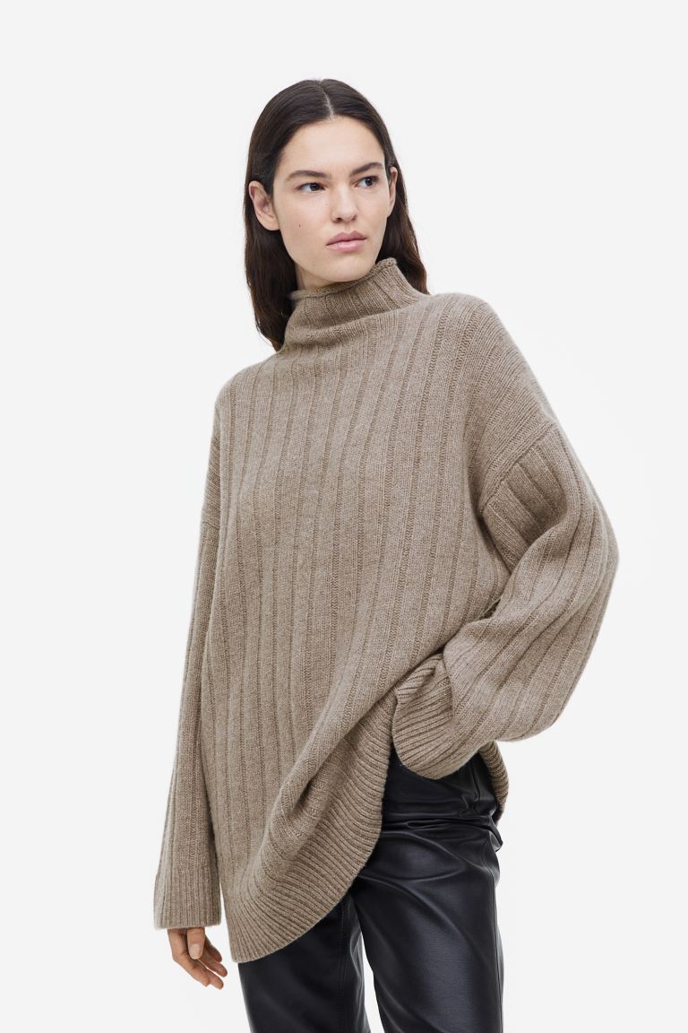 

Свитер женский H&M 1135333002 серый S (доставка из-за рубежа), 1135333002