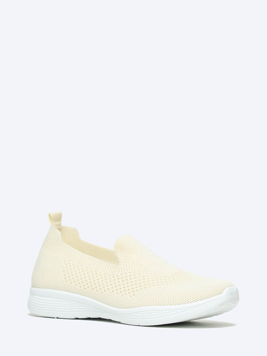 

Слипоны женские VITADELA 62041VDP бежевые 39 RU, Бежевый, 6204