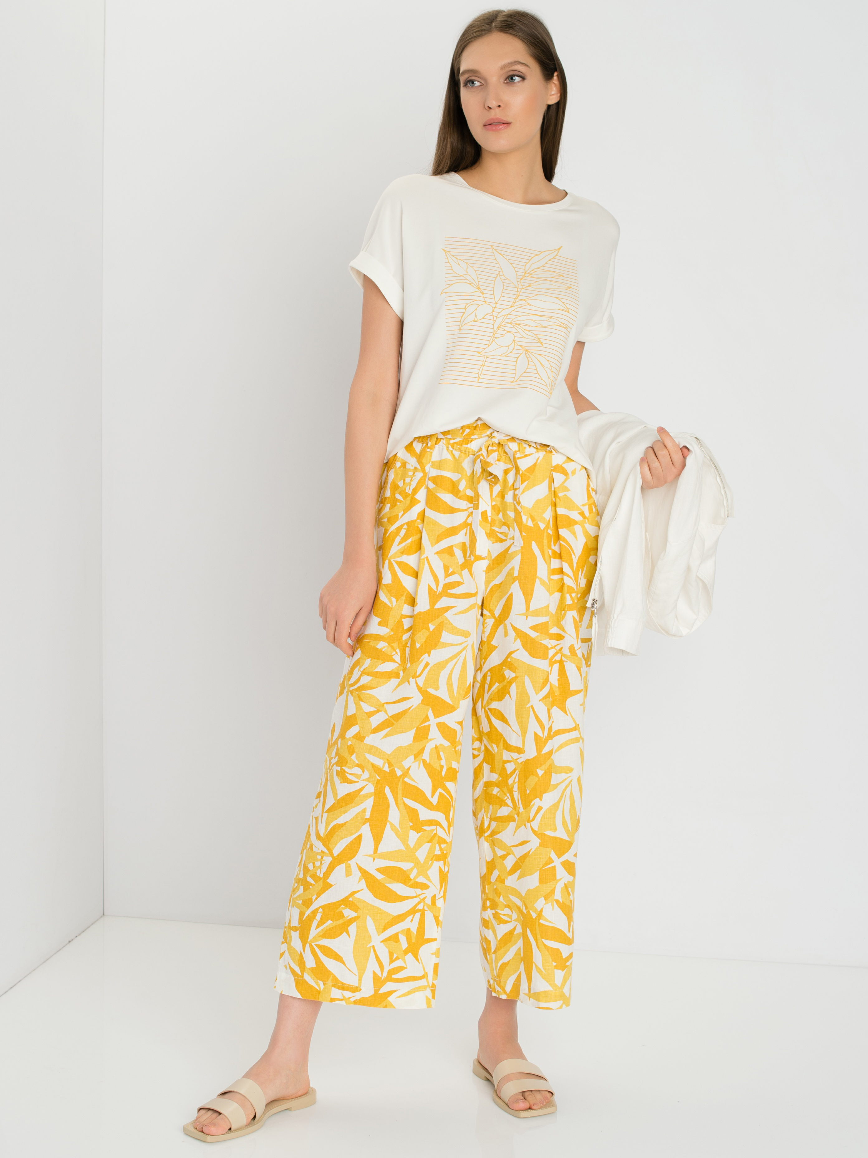 

Футболка женская Gerry Weber 770252-35006-99700 белая 38, 770252-35006-99700