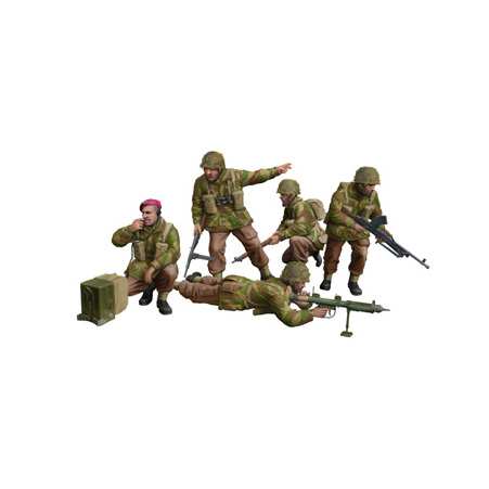 

Сборная модель Bronco 1/35 WWII British Paratroops In Combat Set B CB35131