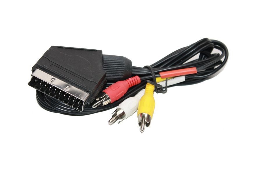 

Шнур 3RCA-SCART 1.2м