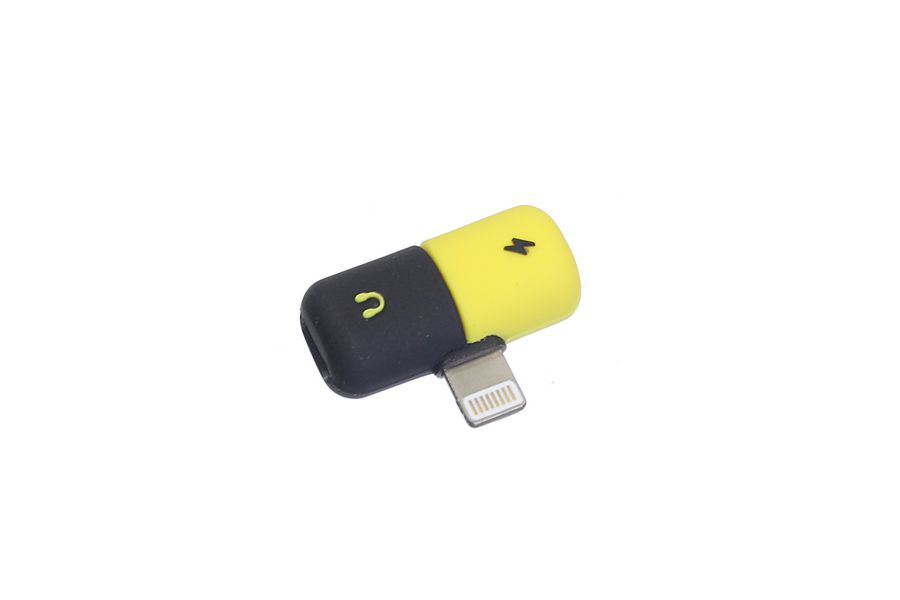 

Разветвитель на наушники и зарядку для IPhone Lightning