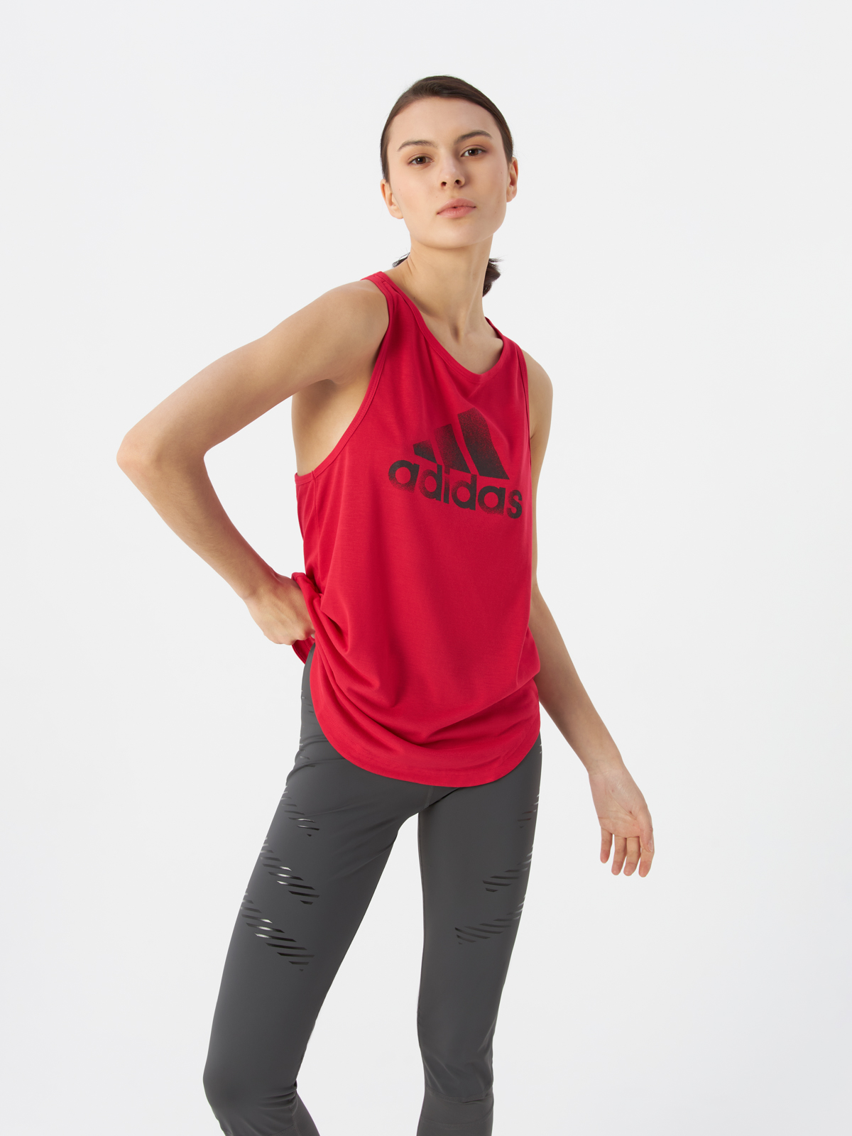 

Майка женская Adidas CD5002 красная L, Красный, CD5002