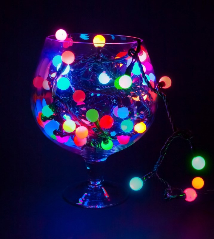 Световая гирлянда новогодняя Neon-Night Мультишарики 303-539 5 м разноцветный/RGB