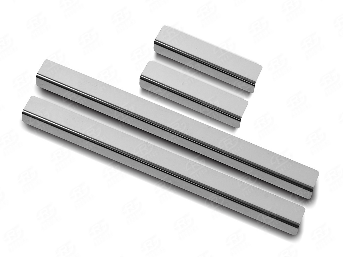 фото Накладки на пороги russtal (нерж., зеркало) sbfor13-01