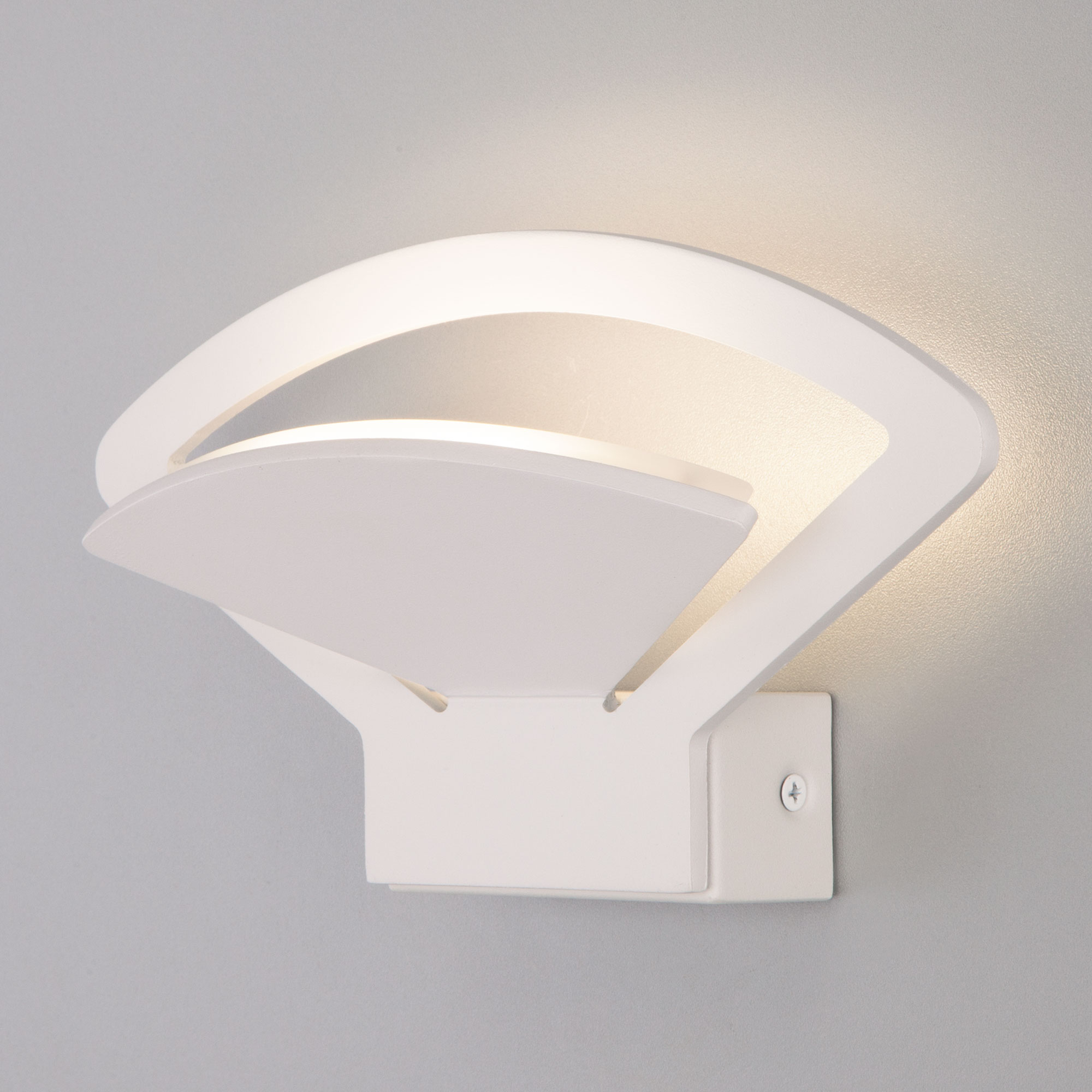 

Настенный светодиодный светильник Pavo LED белый (MRL LED 1009)