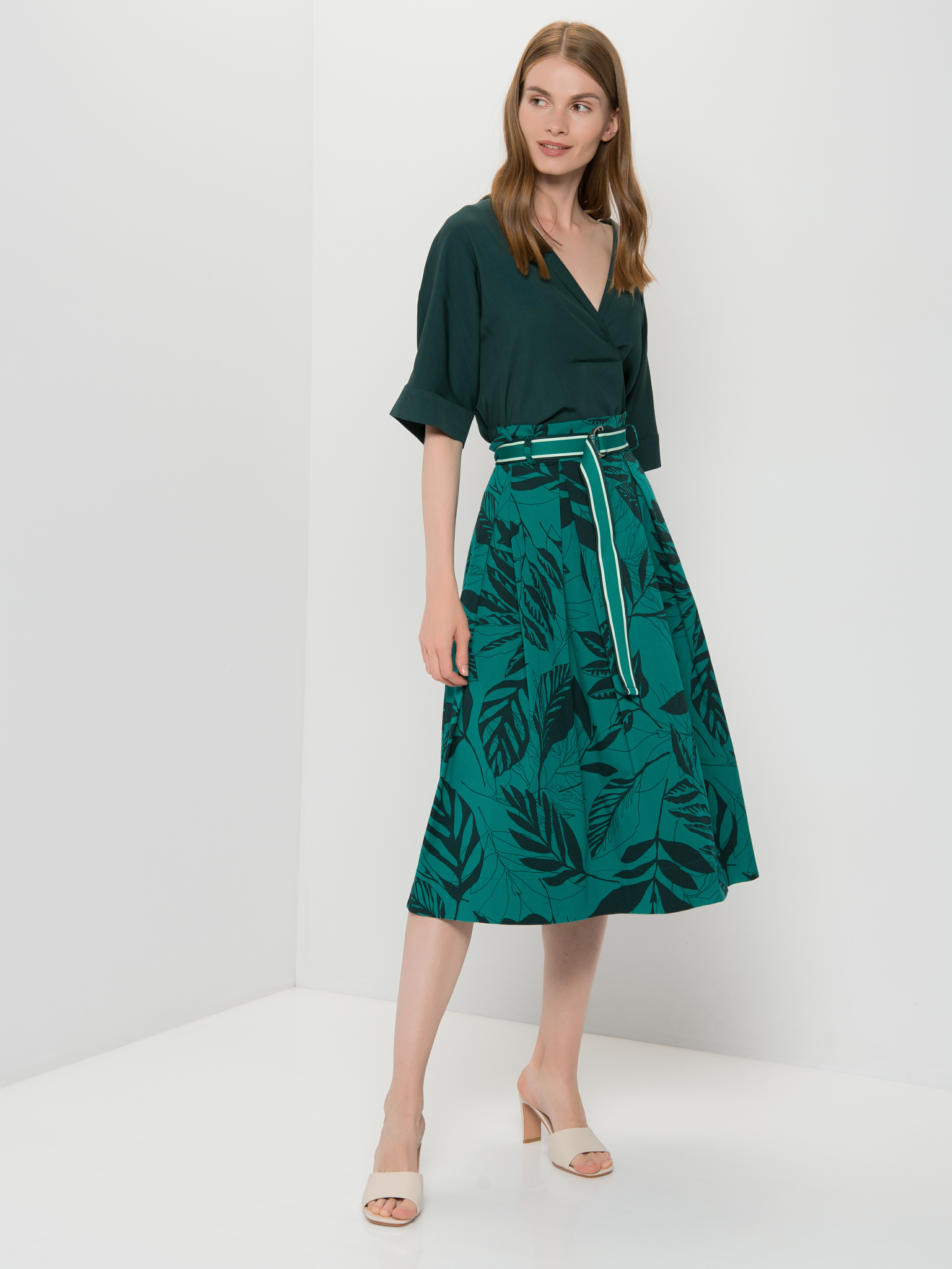 

Юбка женская Gerry Weber 710002-31412-5111 зеленая 48, 710002-31412-5111