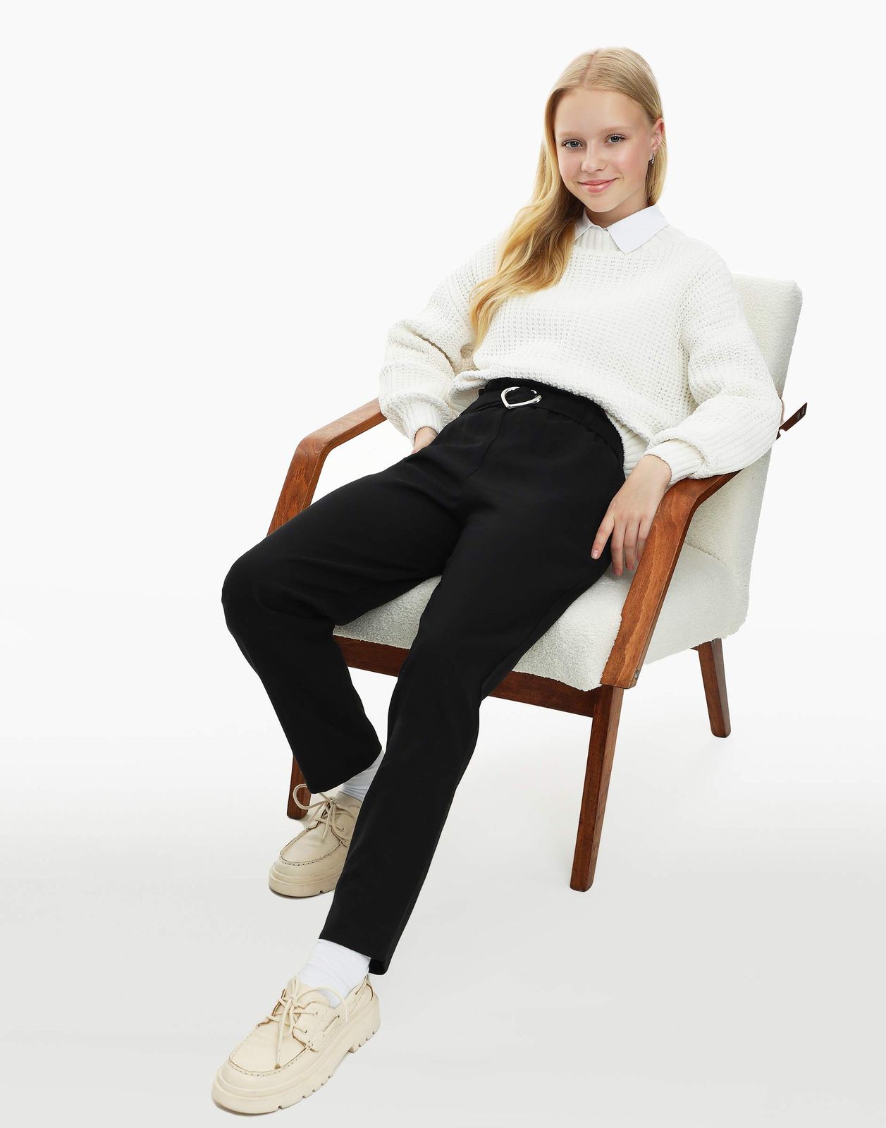 

Брюки Gloria Jeans GSU001178 черный 10-11л/146 (36), GSU001178