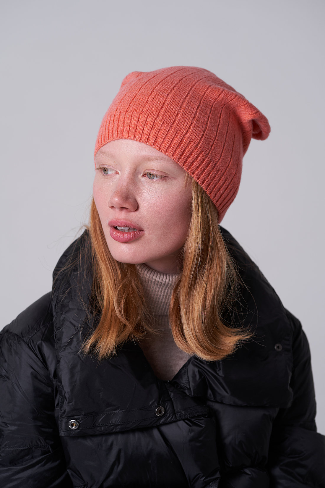 

Шапка женская Baon B340588 bright coral, р, Розовый, B340588