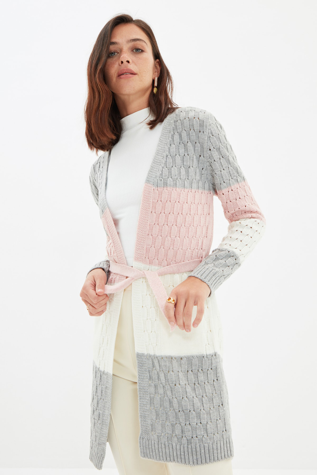 

Кардиган женский Trendyol TWOAW22HI1156 розовый S/M, TWOAW22HI1156