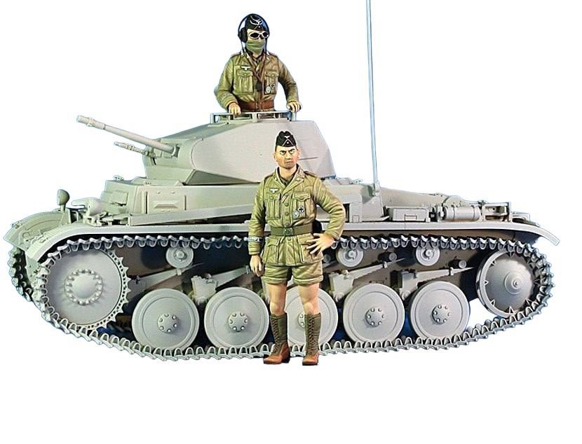 TS24091 Танкисты немецкого Африканского корпуса, набор включает фототравлные детали.