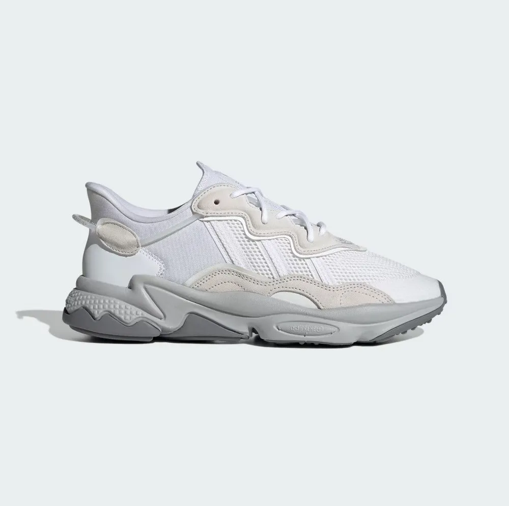 

Кроссовки мужские Adidas OZWEEGO белые 12 UK, Белый, OZWEEGO