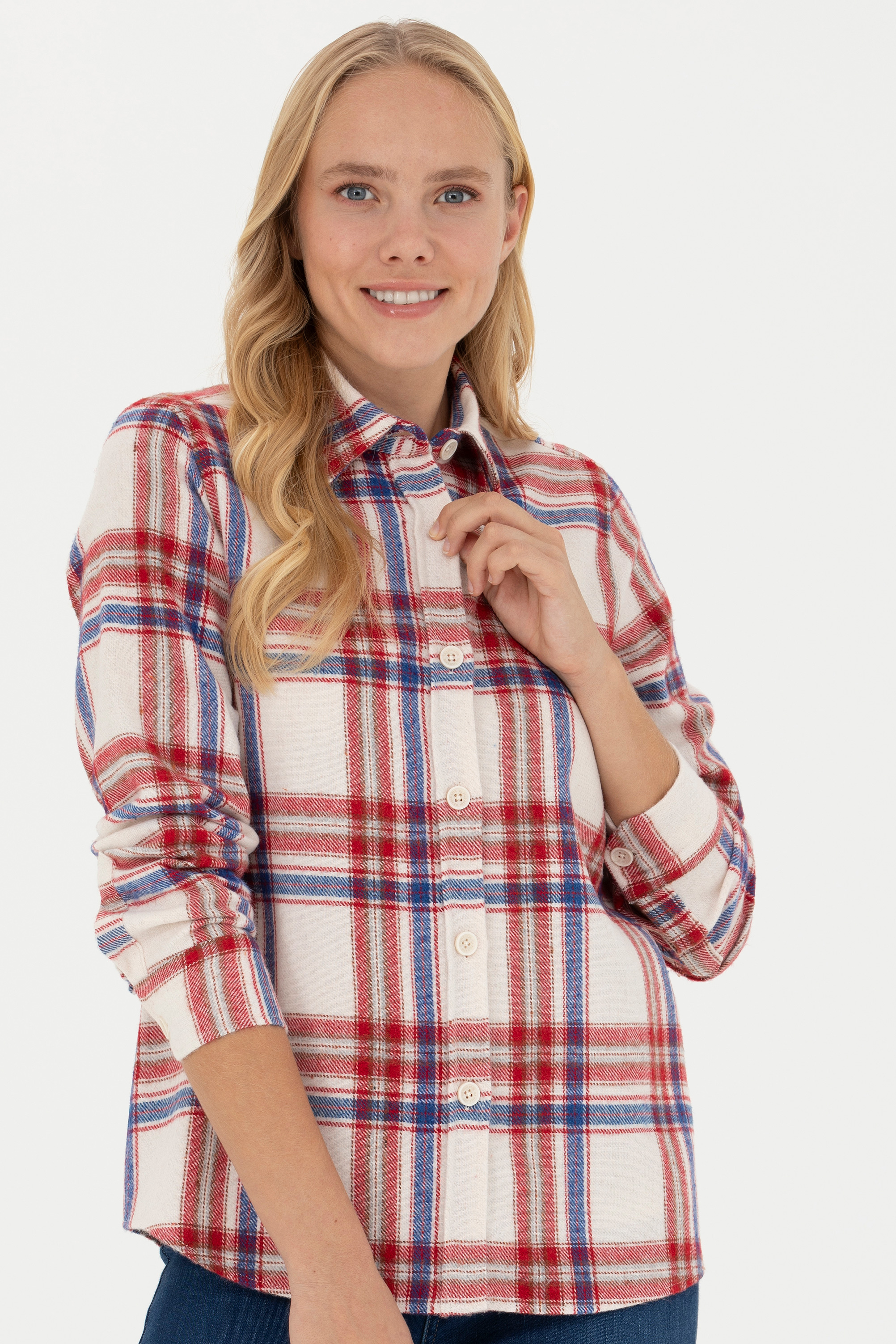 

Рубашка женская U.S. POLO Assn. G082GL0040DIAB белая 40, Разноцветный, G082GL0040DIAB