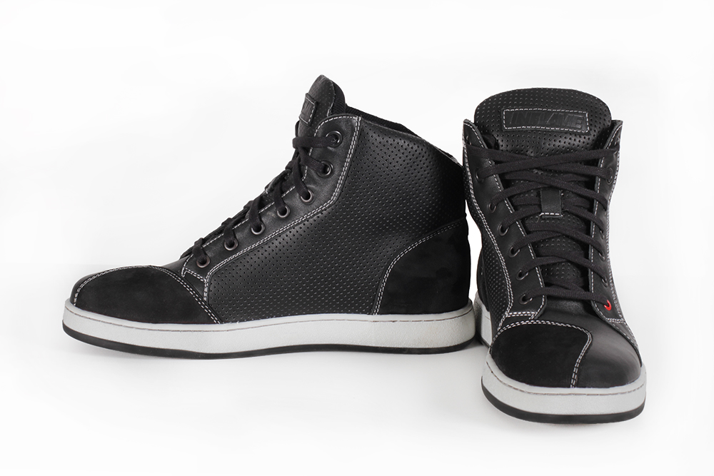 

Мотокроссовки Inflame SNEAKERS SUMMER Черный (р.36)