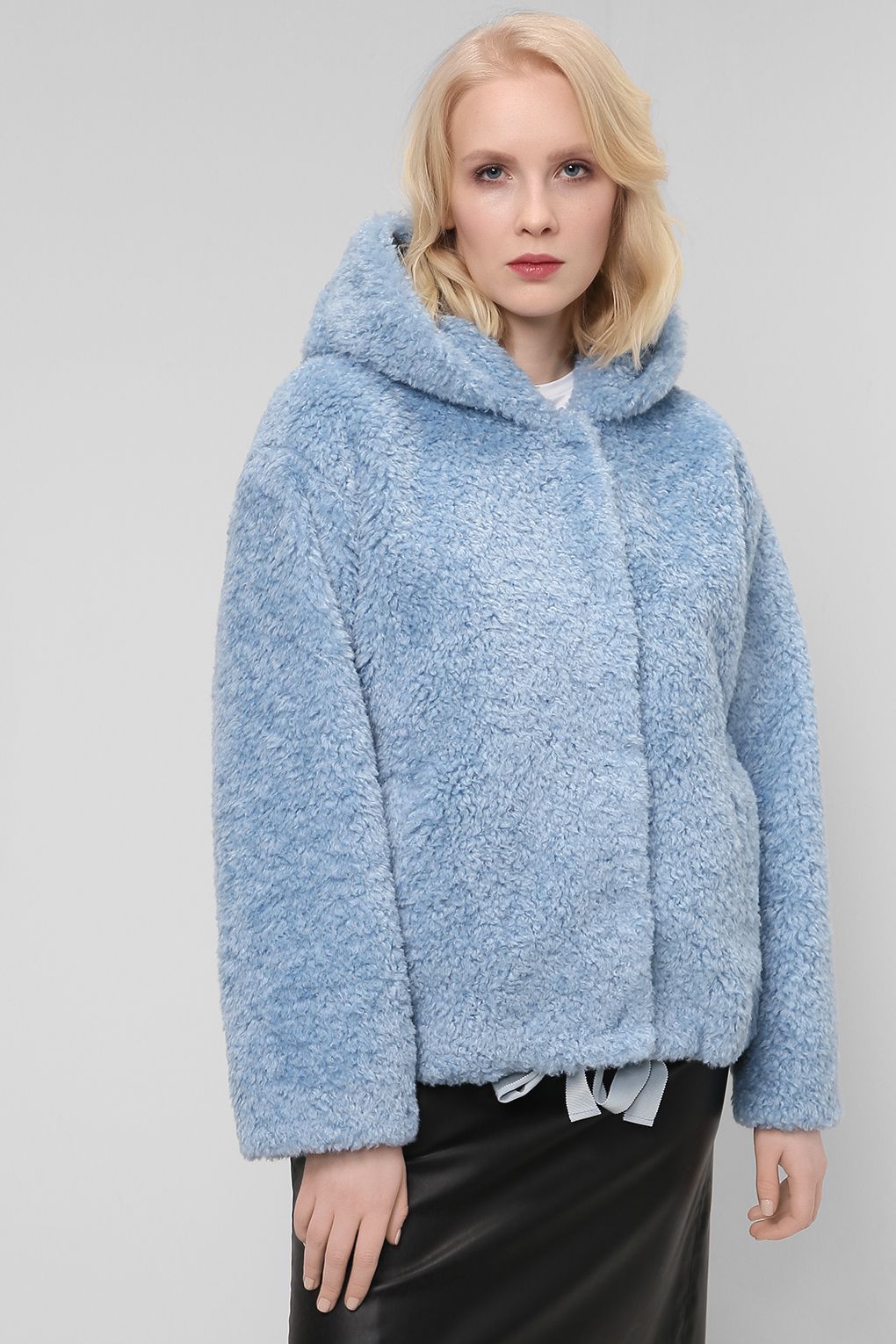 

Полушубок женский Belucci BL21096141-009 голубой 42, BL21096141-009