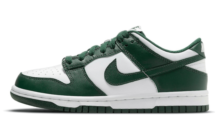 

Кеды унисекс Nike Dunk Low Varsity Green GS зеленые 38.5 EU, Зеленый, Dunk Low Varsity Green GS