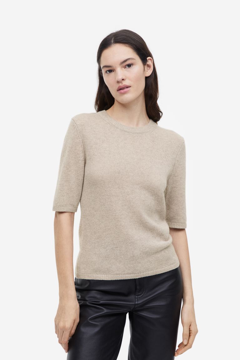

Джемпер женский H&M 1133910006 бежевый M (доставка из-за рубежа), 1133910006