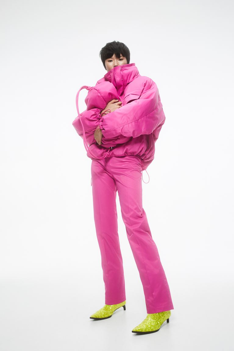 

Брюки женские H&M 1133794001 розовые 38 EU (доставка из-за рубежа), 1133794001
