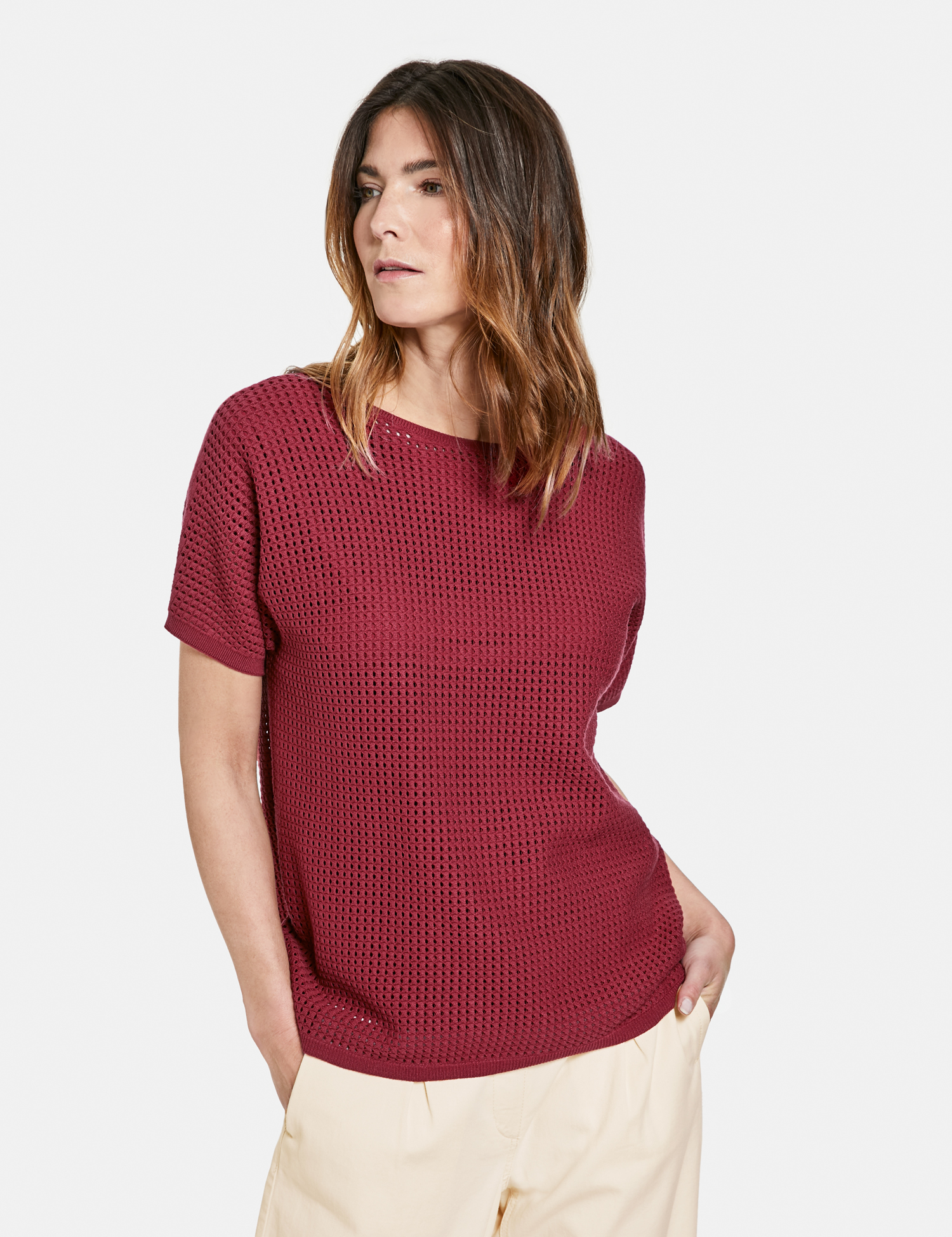 

Футболка женская Gerry Weber 670549-44715-60692 бордовая 46, 670549-44715-60692
