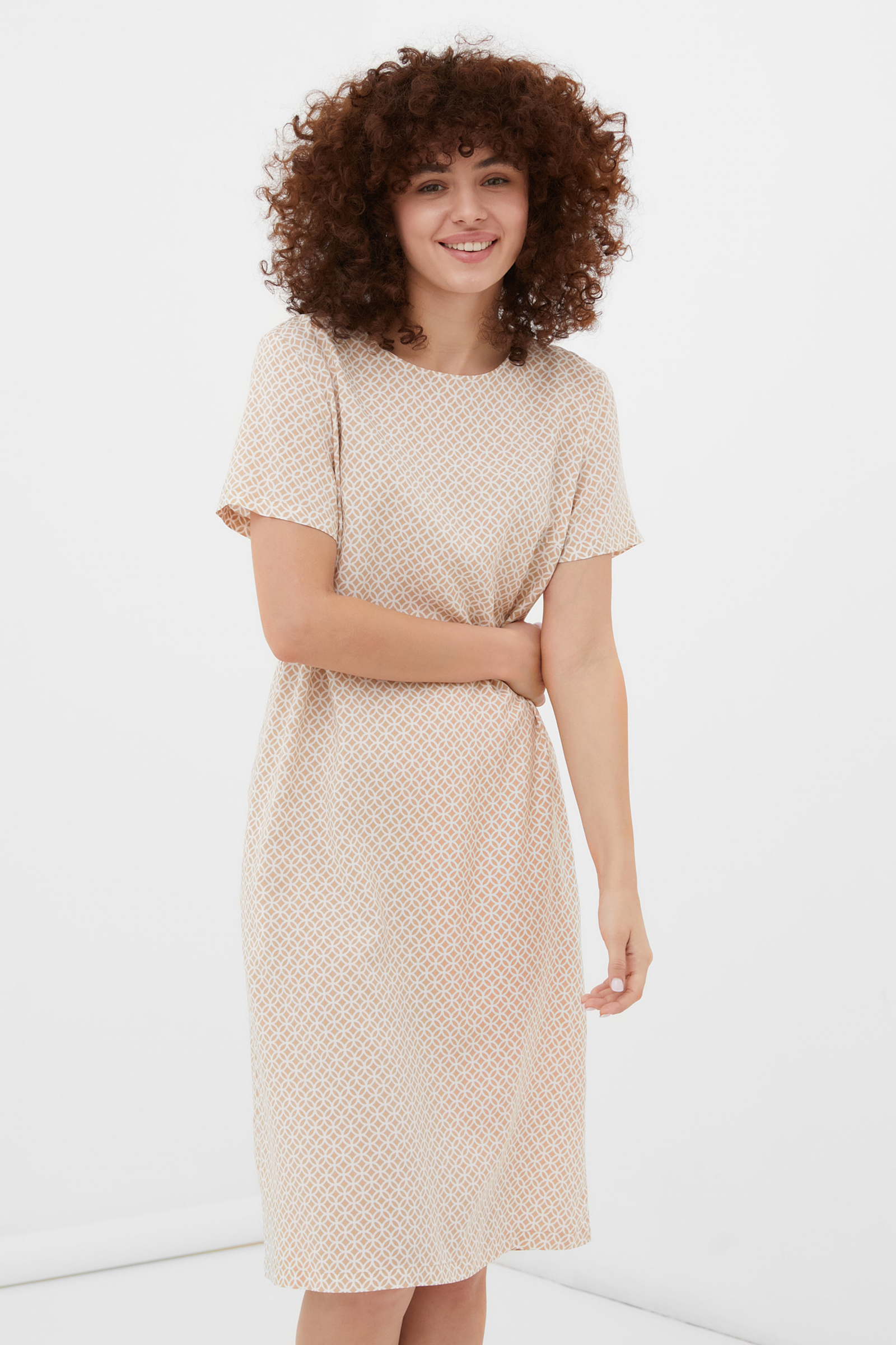 

Платье женское Finn Flare FSC110109 бежевое XL, FSC110109