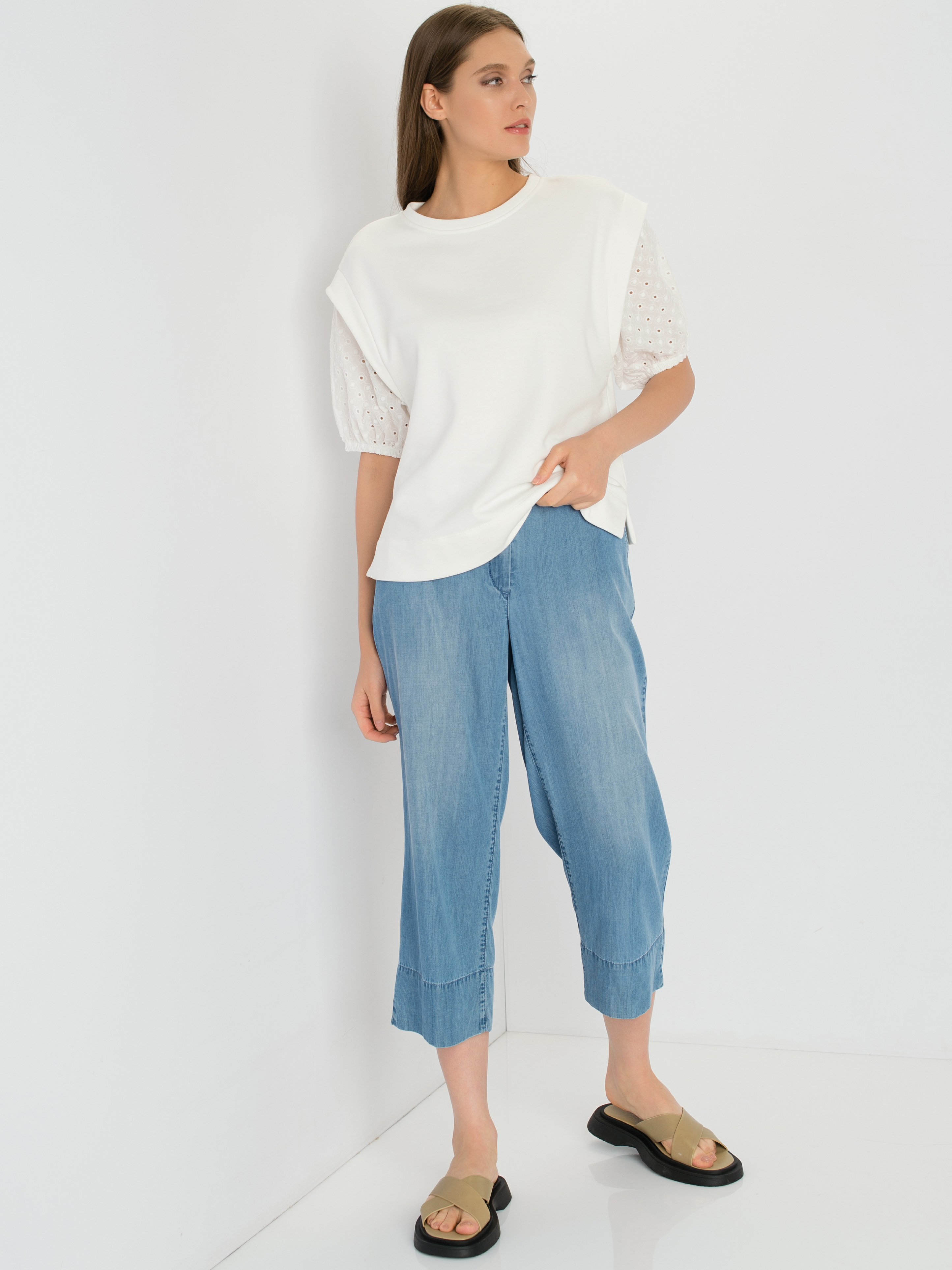 

Футболка женская Gerry Weber 670122-44125-99700 белая 46, 670122-44125-99700