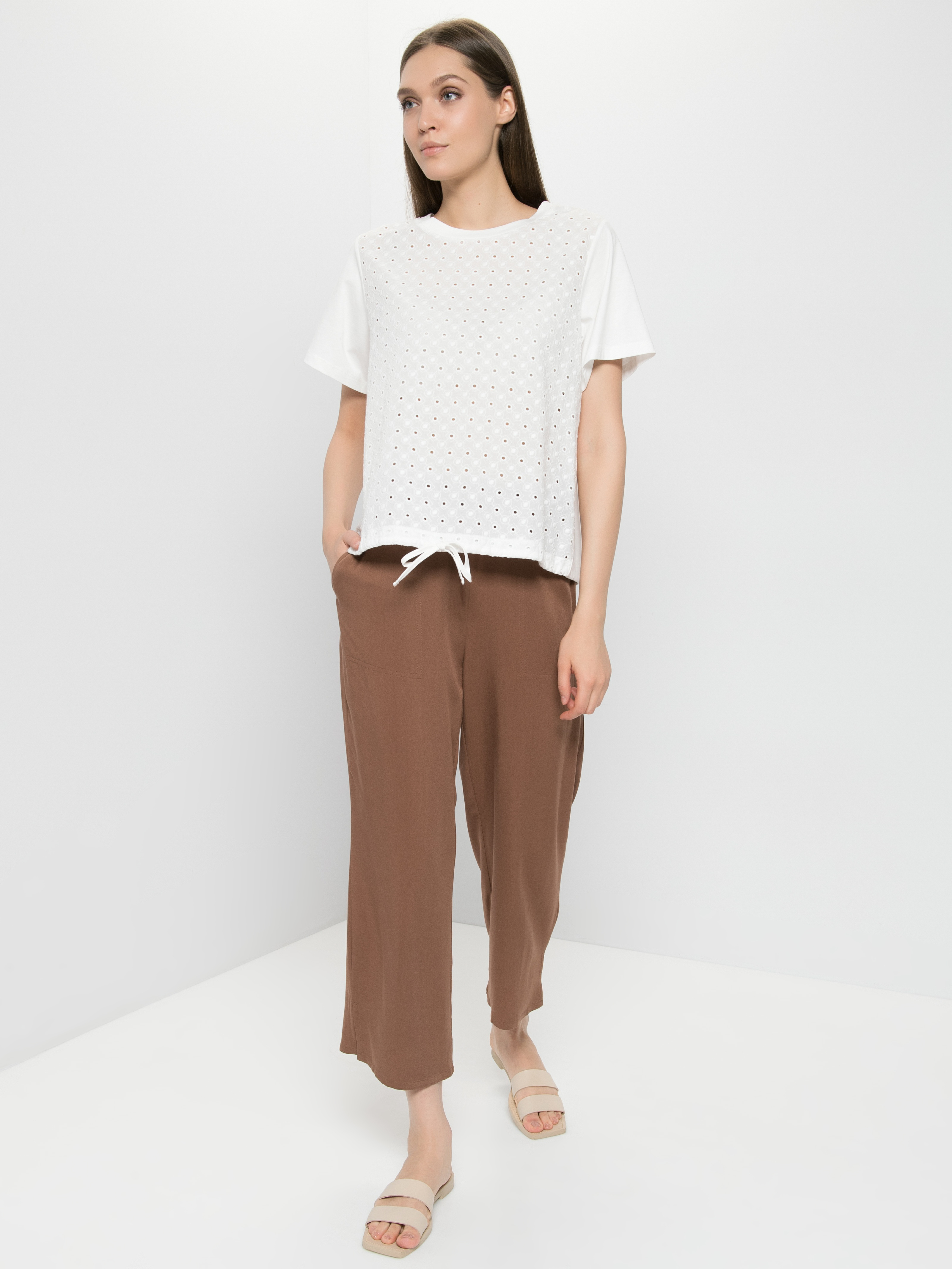 

Футболка женская Gerry Weber 670121-44016-99700 белая 44, 670121-44016-99700