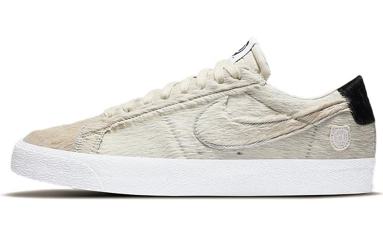 

Кеды унисекс Nike Medicom Toy x Nike Blazer Low zoom blazer qs berbrick бежевые 37.5 EU, Бежевый, Medicom Toy x Nike Blazer Low zoom blazer qs berbrick