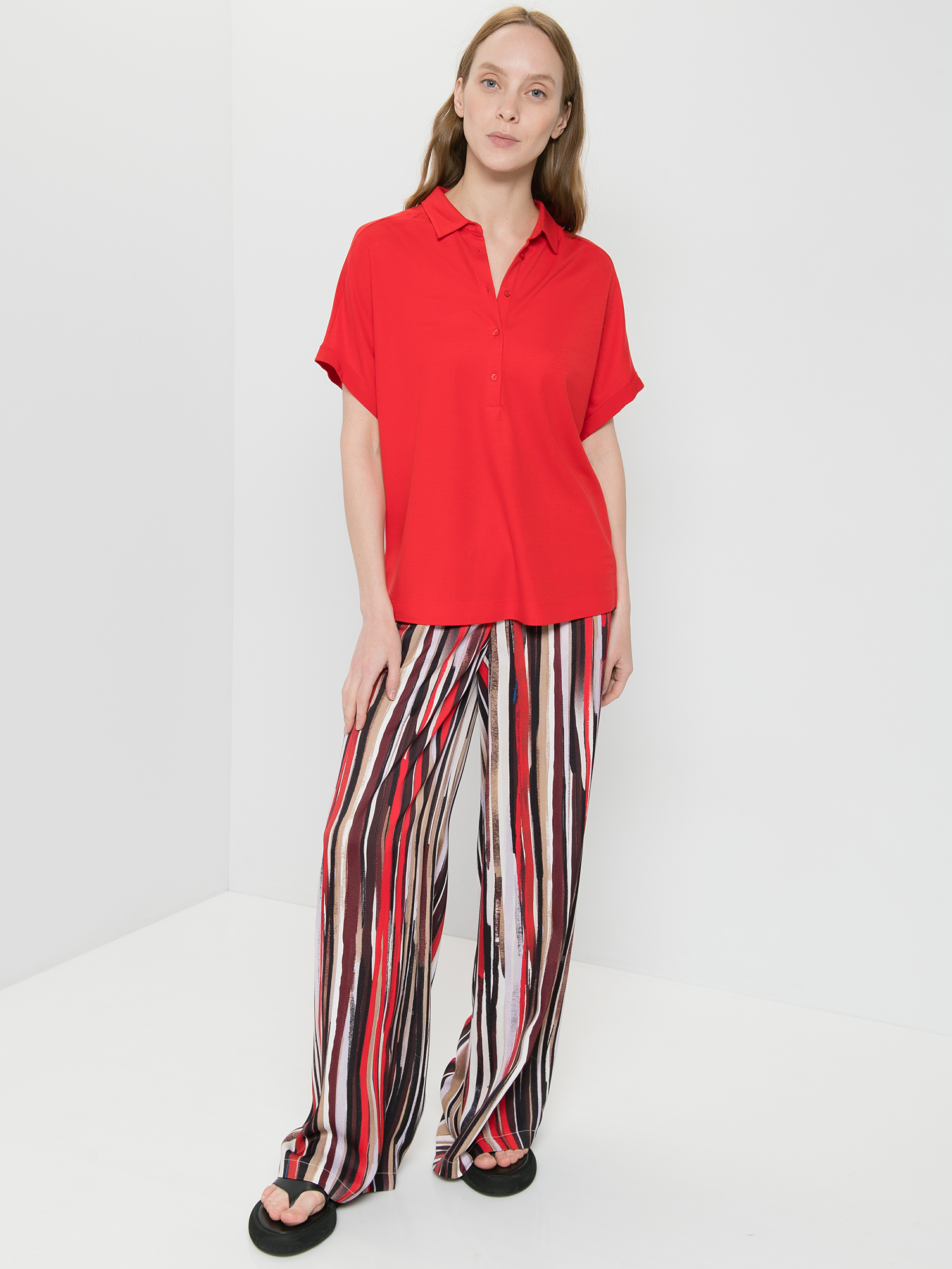 

Футболка женская Gerry Weber 670079-44029-60691 красная 42, 670079-44029-60691