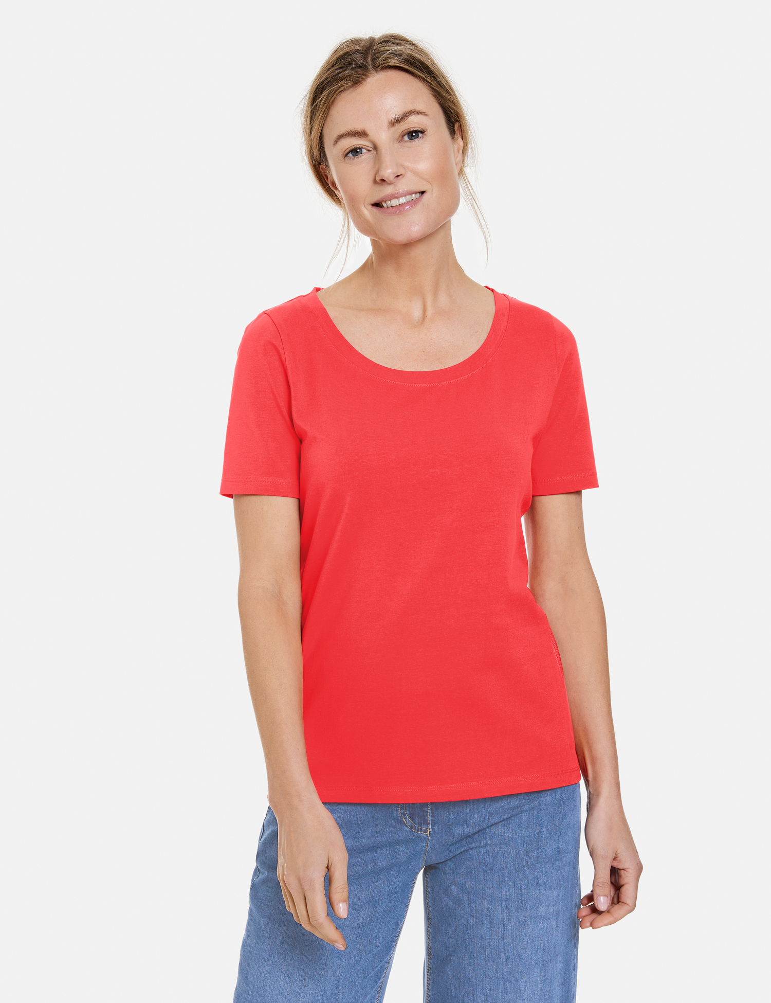 

Футболка женская Gerry Weber 670050-44004-60691 красная 48, 670050-44004-60691