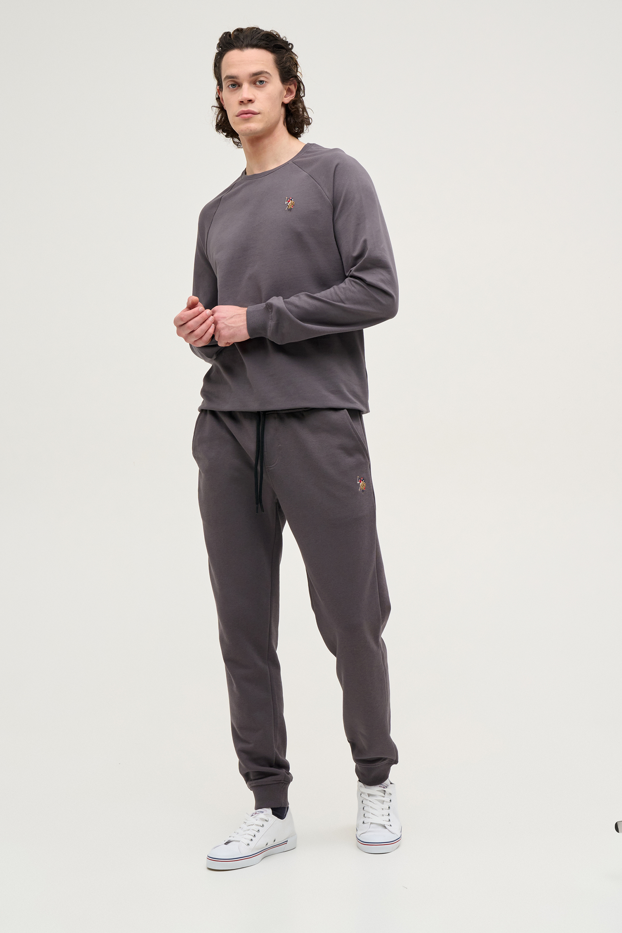 

Спортивные брюки мужские U.S. POLO Assn. G081SZ0OP0HEROLDSK023-R серые XL, Серый, G081SZ0OP0HEROLDSK023-R