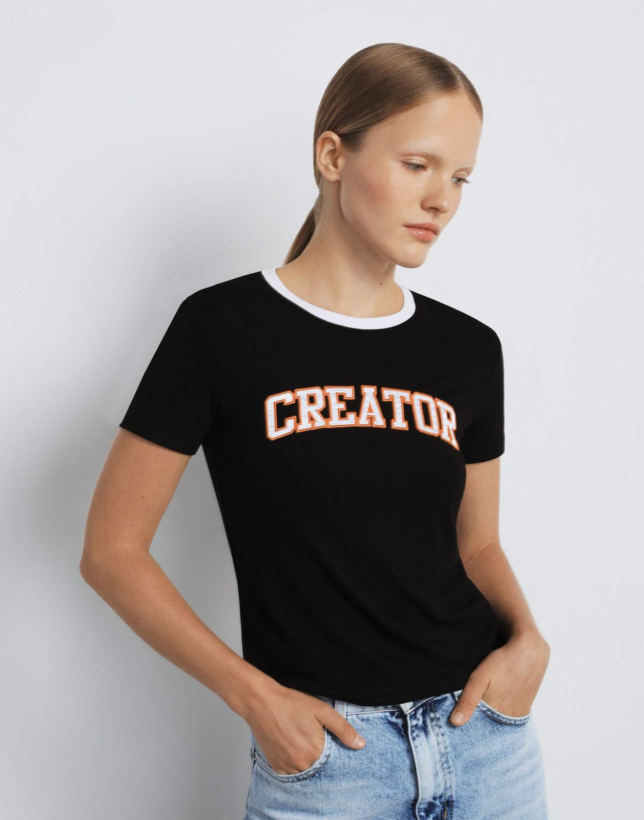 

Футболка женская Gloria Jeans GKT023657 черный L/170, GKT023657