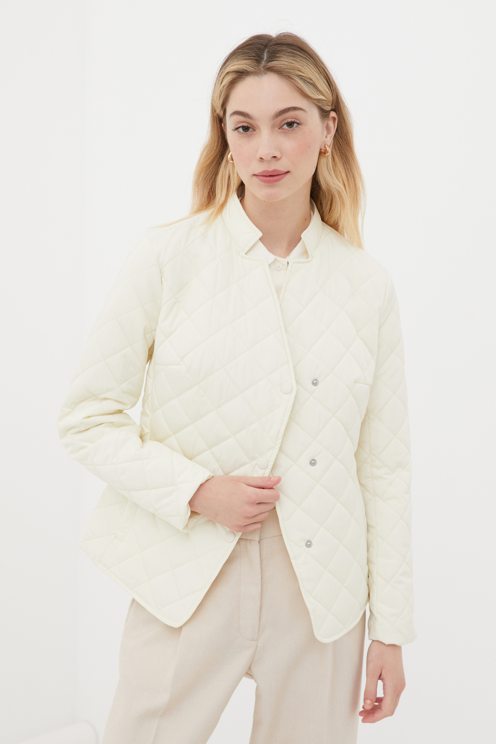 

Куртка женская Finn Flare FBC11010 белая 2XL, FBC11010