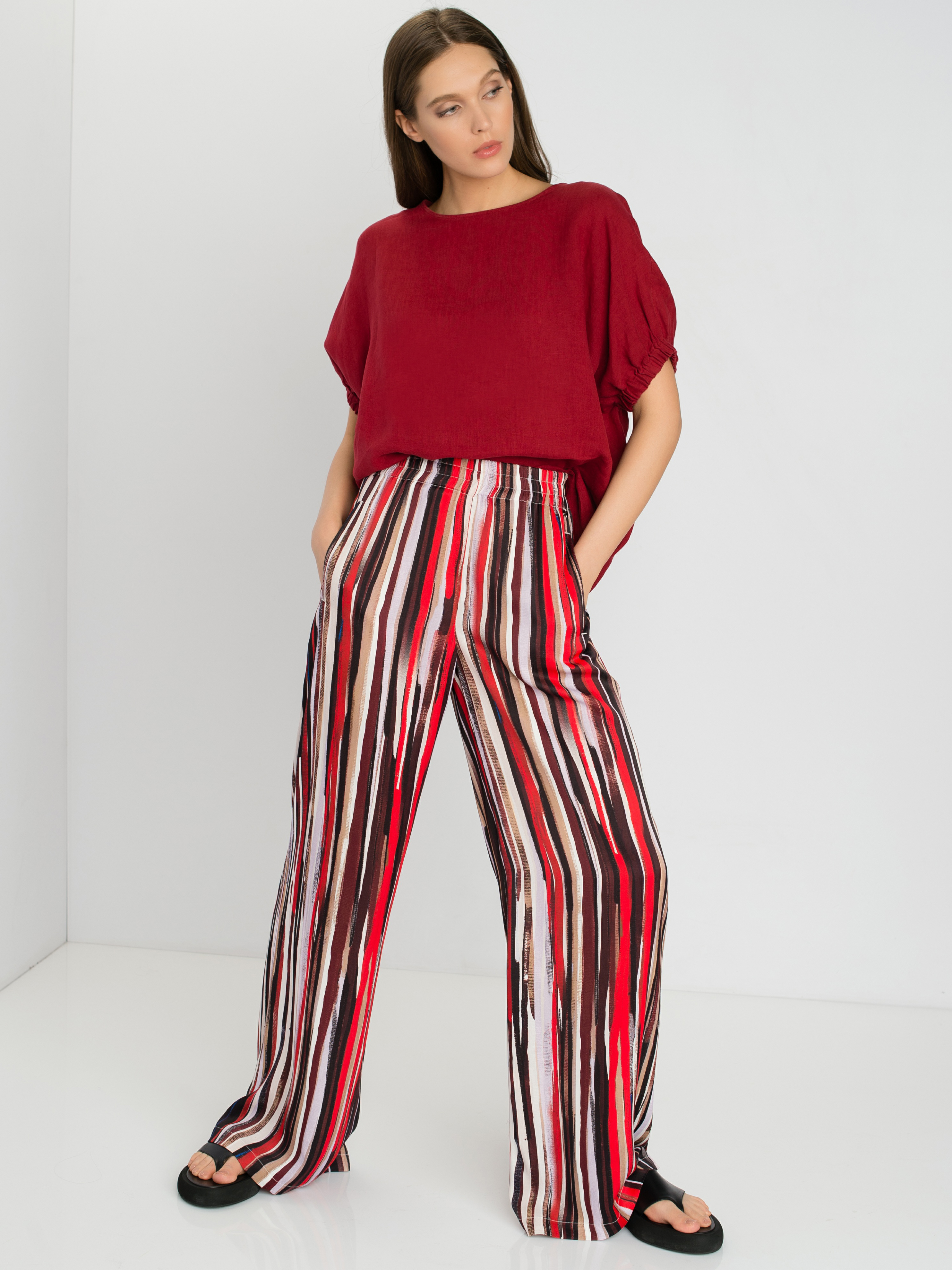 

Брюки женские Gerry Weber 622105-66341-6128- красные 44R, 622105-66341-6128-