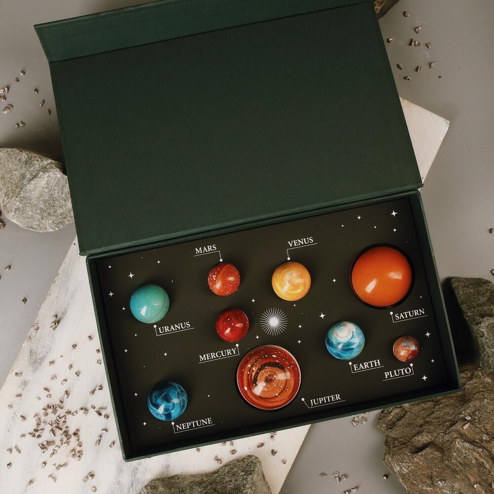 Конфеты ручной работы VioChoco Солнечная система, 173 г